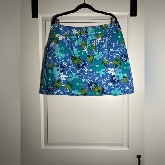 White Stage Stretch Blue and Green Floral Mini Skirt - Picture 3 of 6